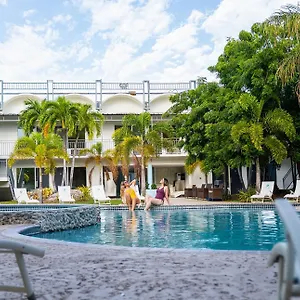 Hotel Solace By The Sea ***